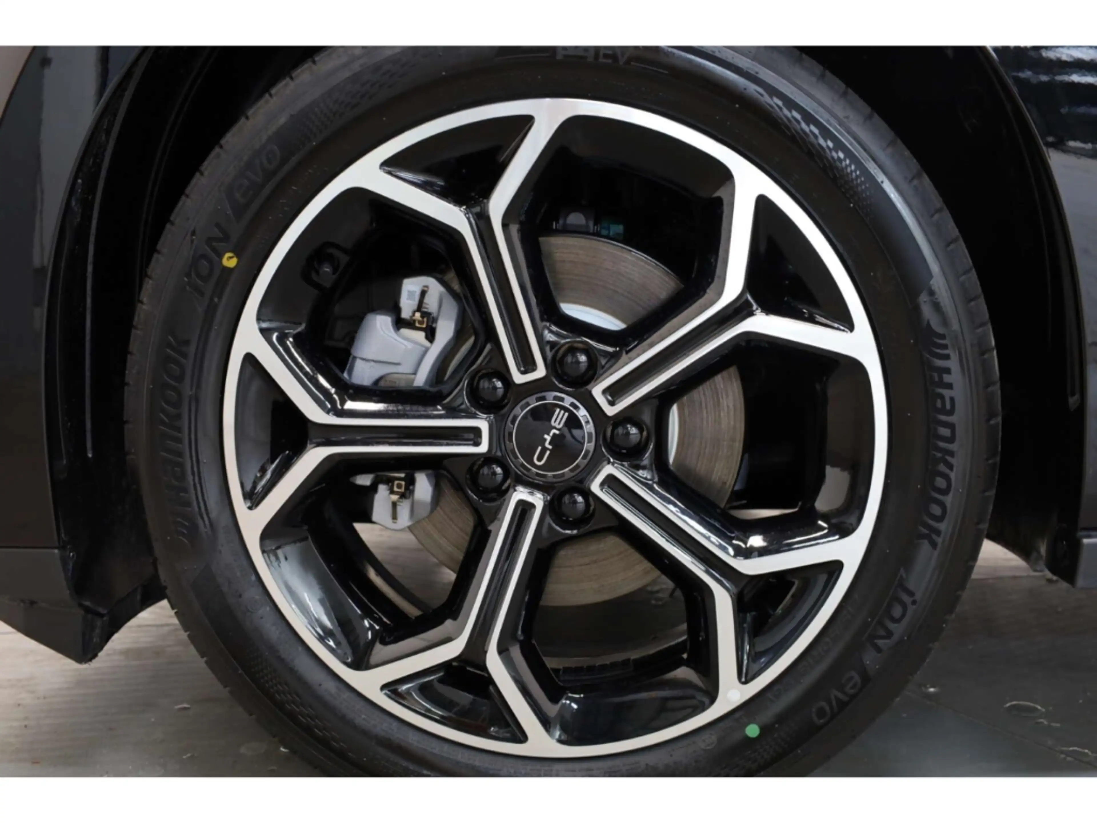 BYD Dolphin G DM-i Comfort — photo 8