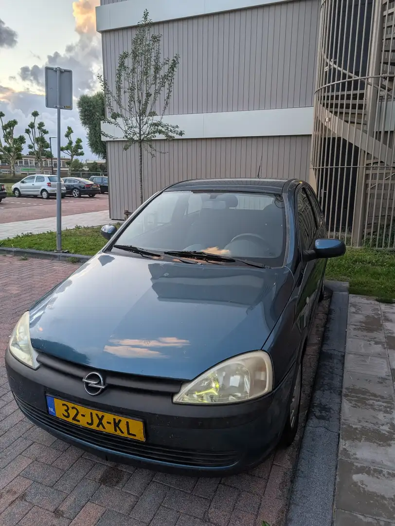 Opel Corsa 1.2 16V Comfort - 1