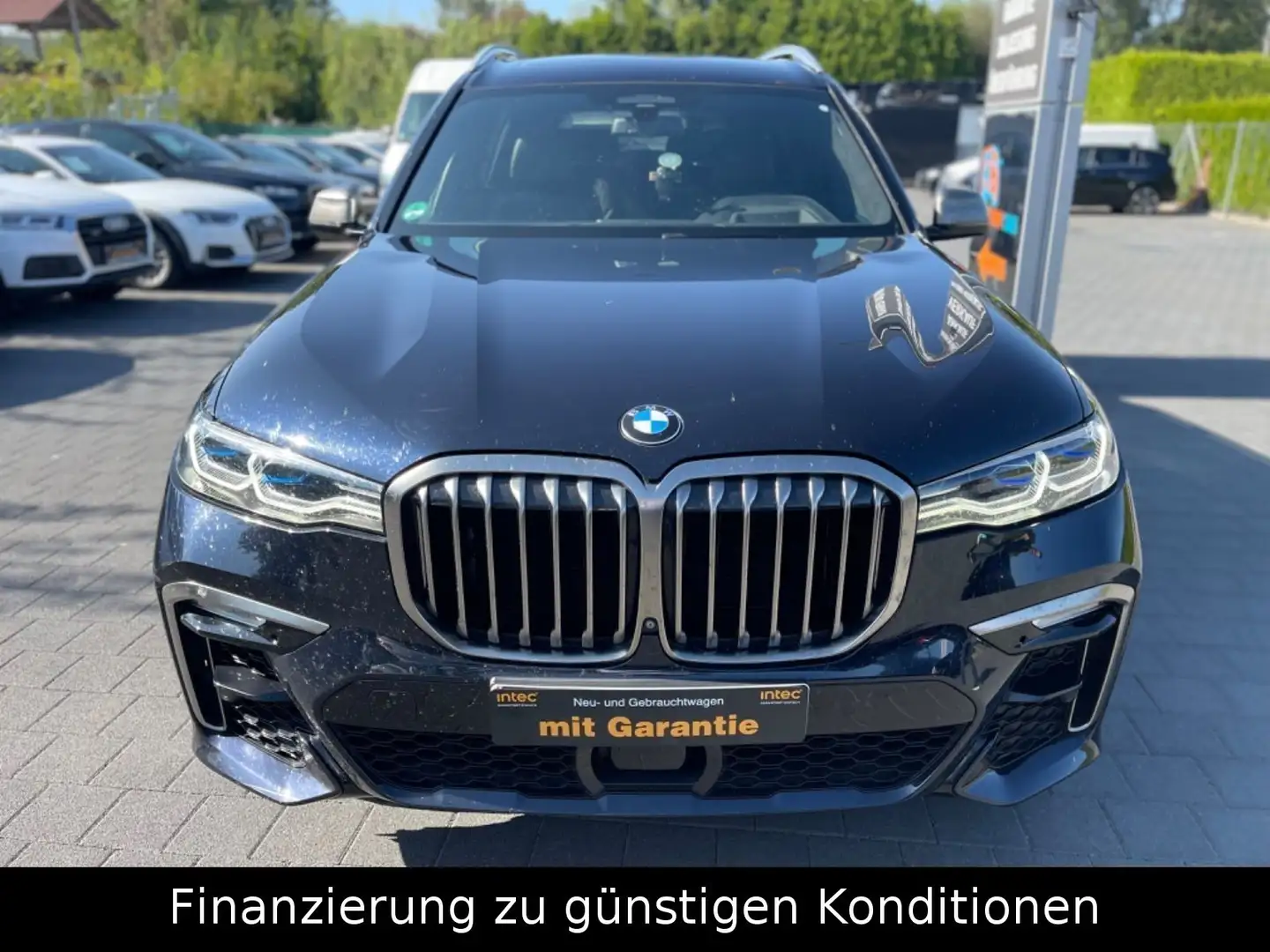 BMW X7 M50 d *DIAMOND*PANO*GESTIK*7-SITZER* Schwarz - 2