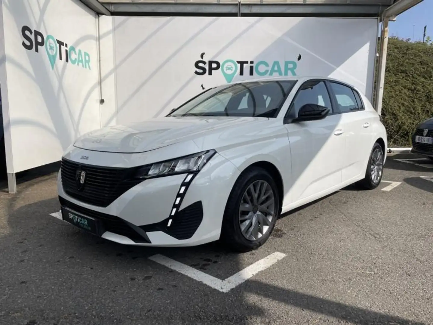 Peugeot 308 1.2 PureTech 110ch S\u0026S Active Pack Vert - 1