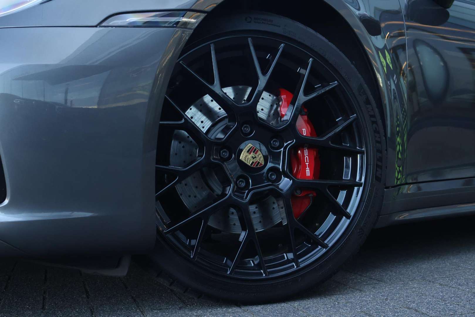 Porsche 992 II Carrera 4S -  - Joinsteer - #2