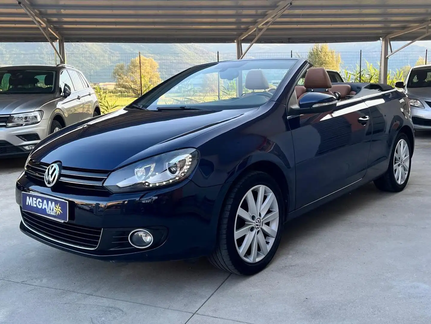 Volkswagen Golf Golf Cabrio 1.6 tdi 105cv Blu/Azzurro - 1