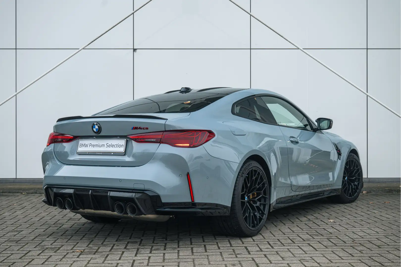 BMW M4 4 Serie Coupé CS High Executive Automaat / M Drive Gris - 2