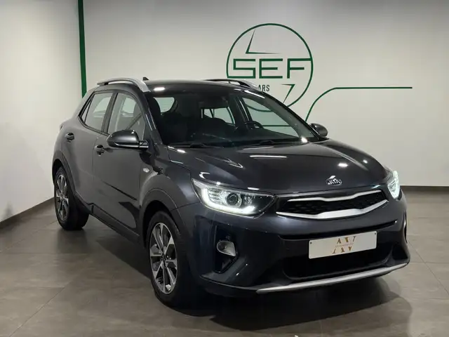 Kia Stonic ** 1.4i ** EDITIONS ** GPS ** GARANTIE 12 MOIS **
