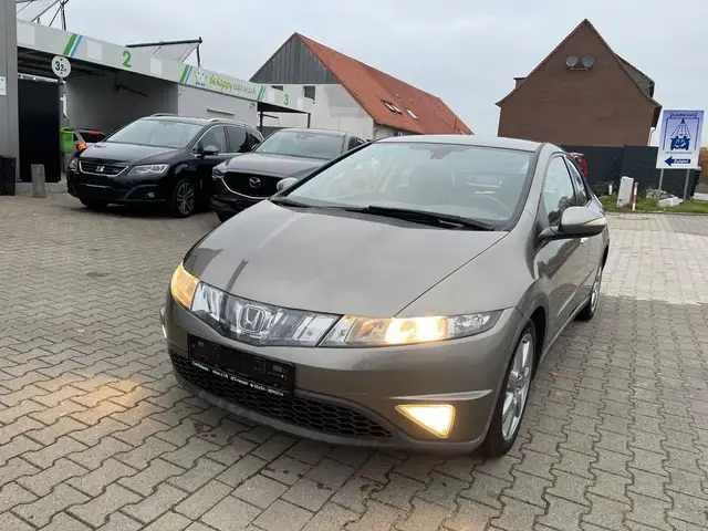 Honda Civic Lim. 5-trg. 1.8 Sport