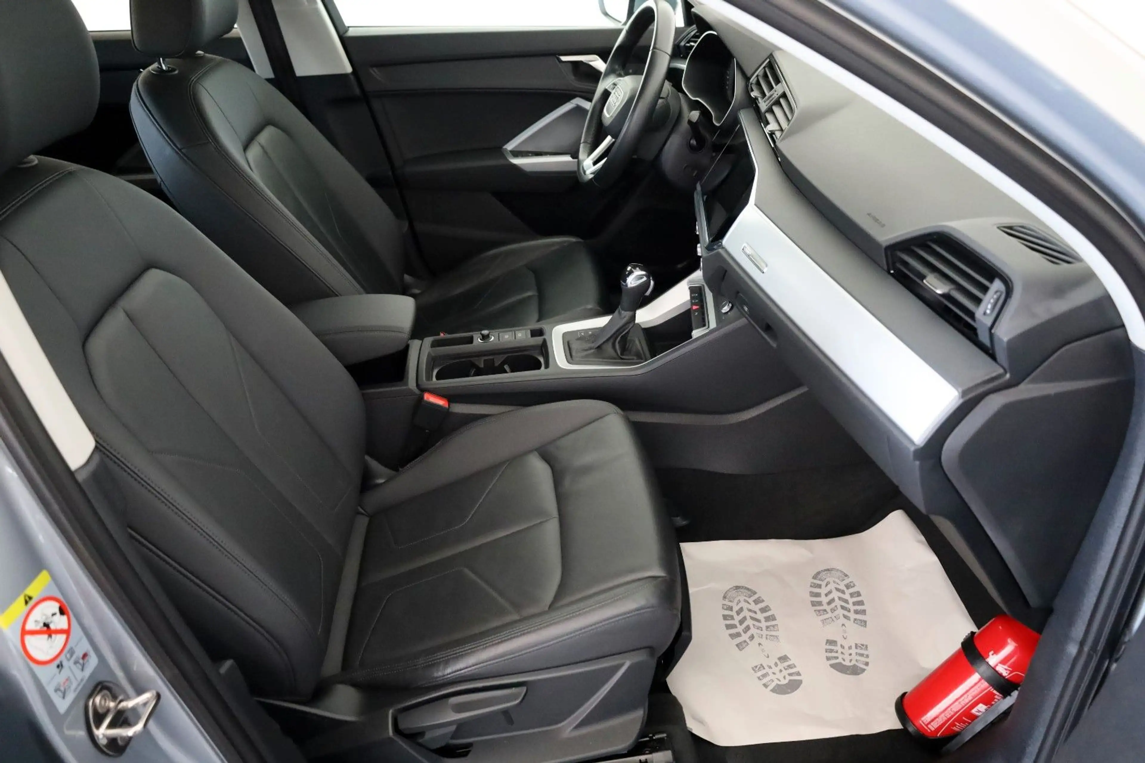 Audi Q3 35 TDI Advanced,Leder,Navi,LED,Keyless,AHK el — photo 4