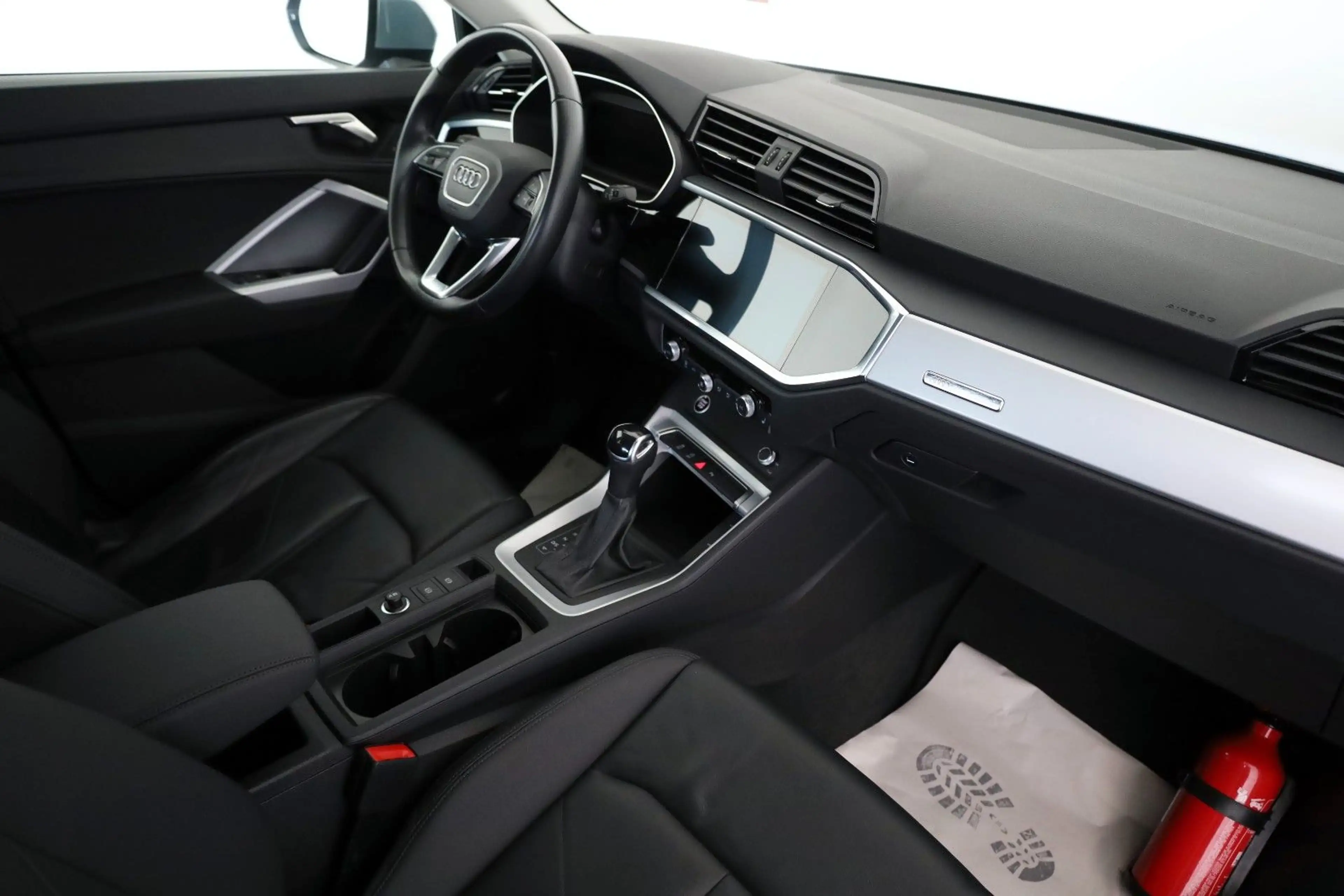 Audi Q3 35 TDI Advanced,Leder,Navi,LED,Keyless,AHK el — photo 3