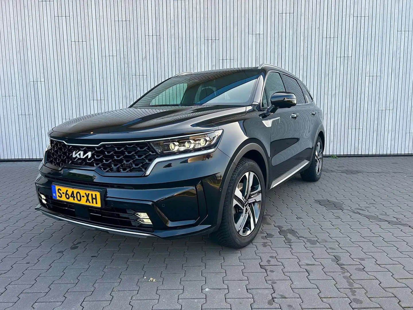 Kia Sorento Sorento 1.6 T-GDI Exec.l. 5p Zwart - 1