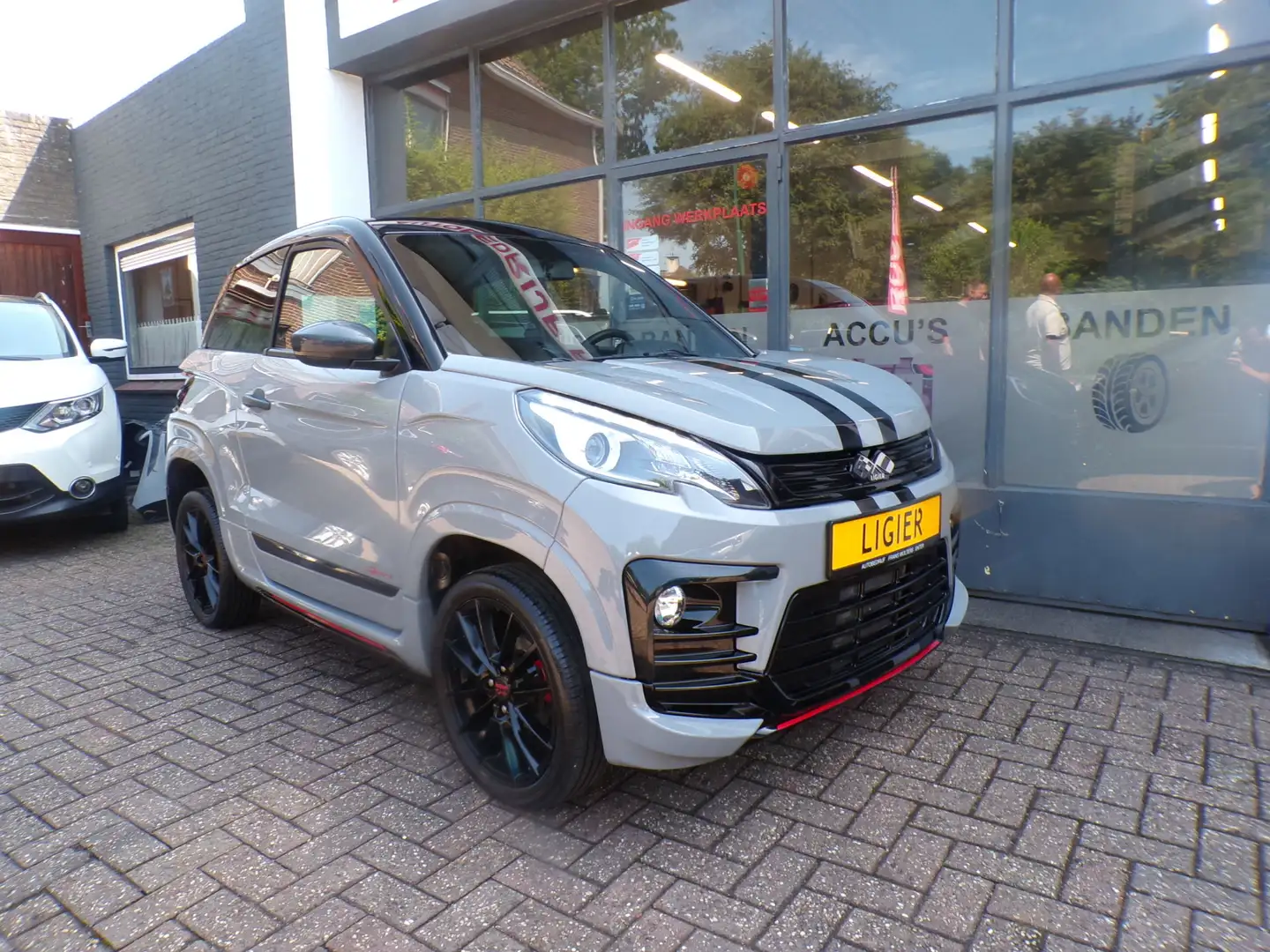 Ligier JS 60 Brommobiel Sport AIRCO, TOP ONDERHOUDEN! Grau - 2
