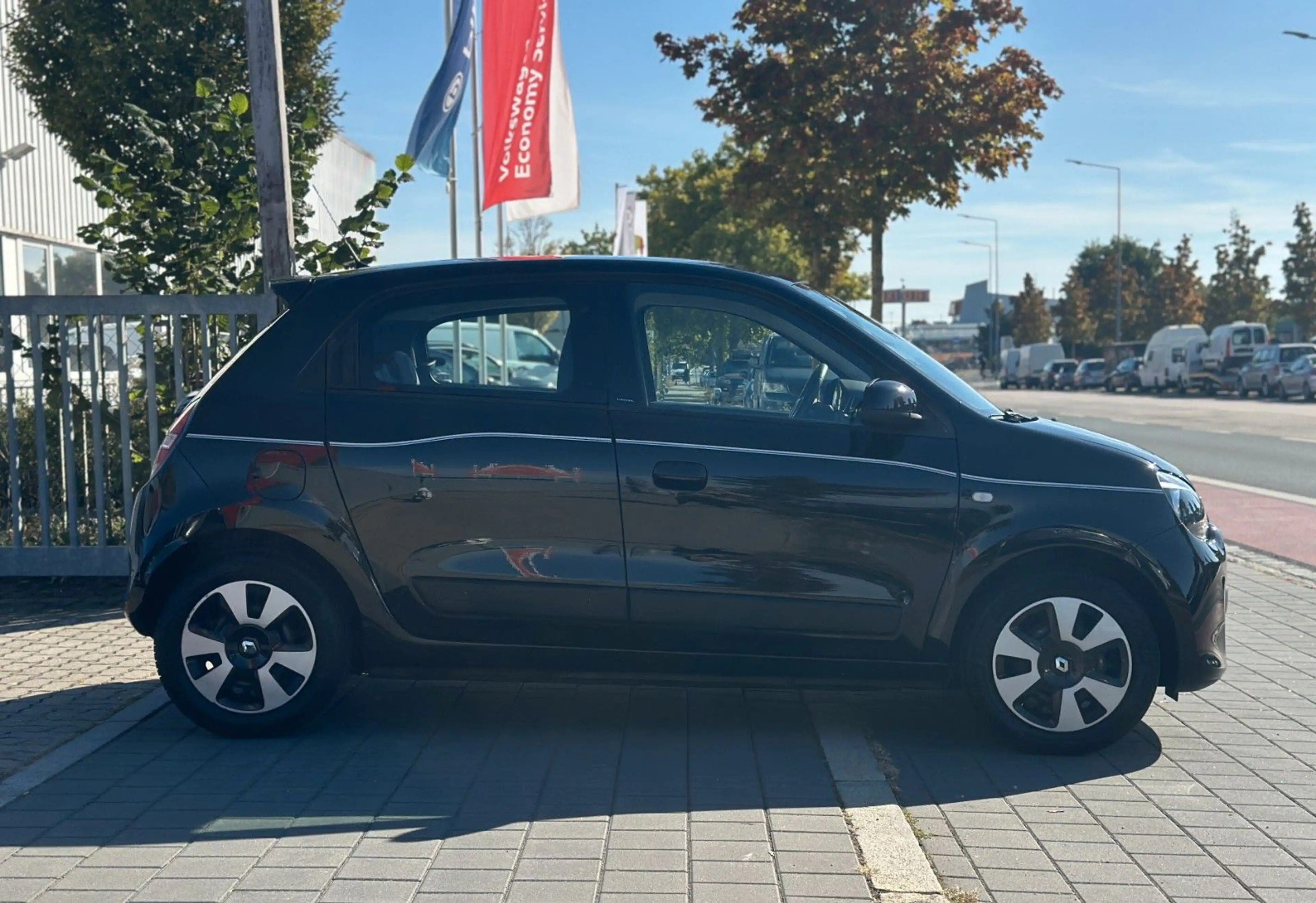 Renault Twingo Limited / 1. Hand / Scheckheft / 90 PS — photo 6