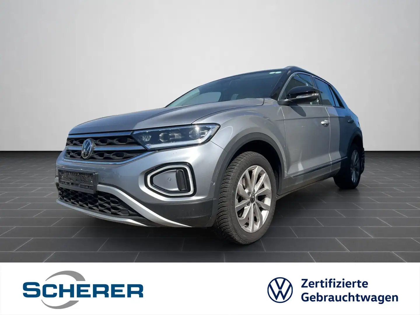 Volkswagen T-Roc Style 1.5 TSI DSG ACC AHK LED NAVI PDC RFK Silber - 1