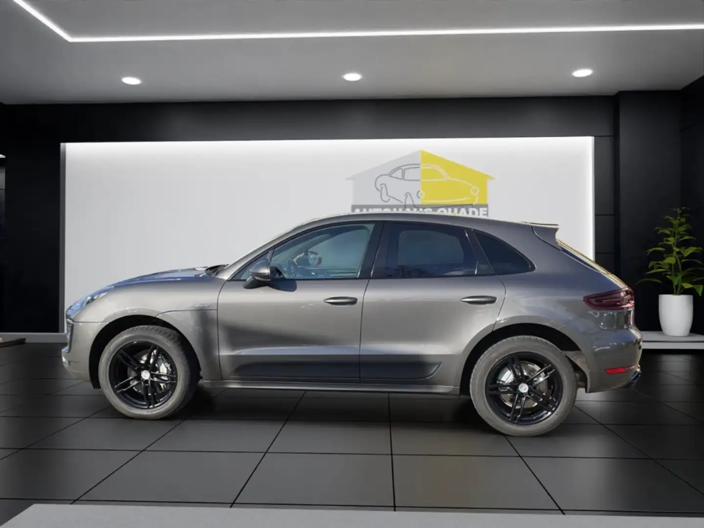 Porsche Macan Panorama Standheizung AHK-Elek. 21 Zoll /Service-N Grau - 2