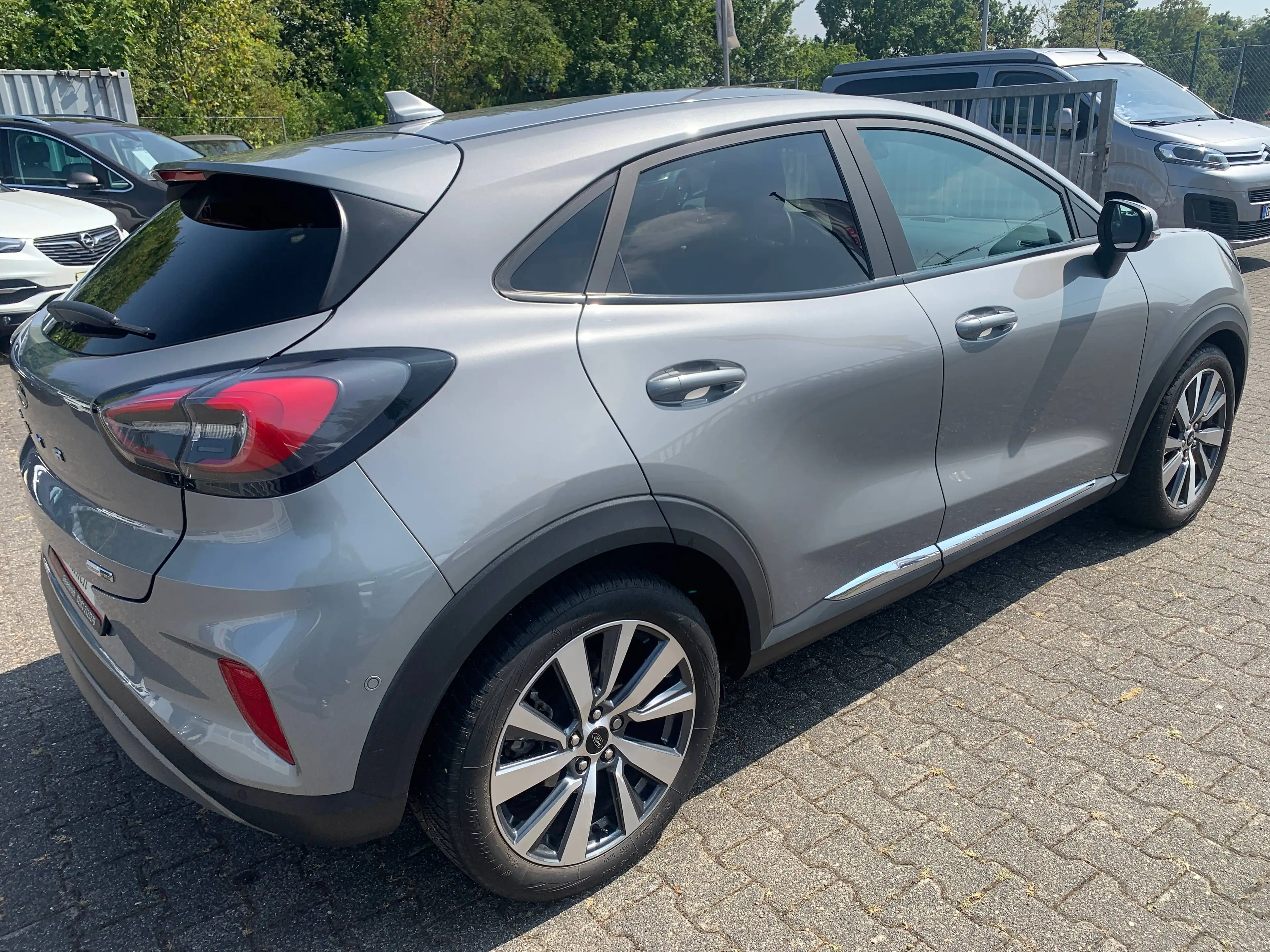 Ford Puma Titanium X Massagesitze-B&O Soundsystem-Kamera-v.Assistenten-T-Leder-Alu 18"-AHK-Top — photo 6