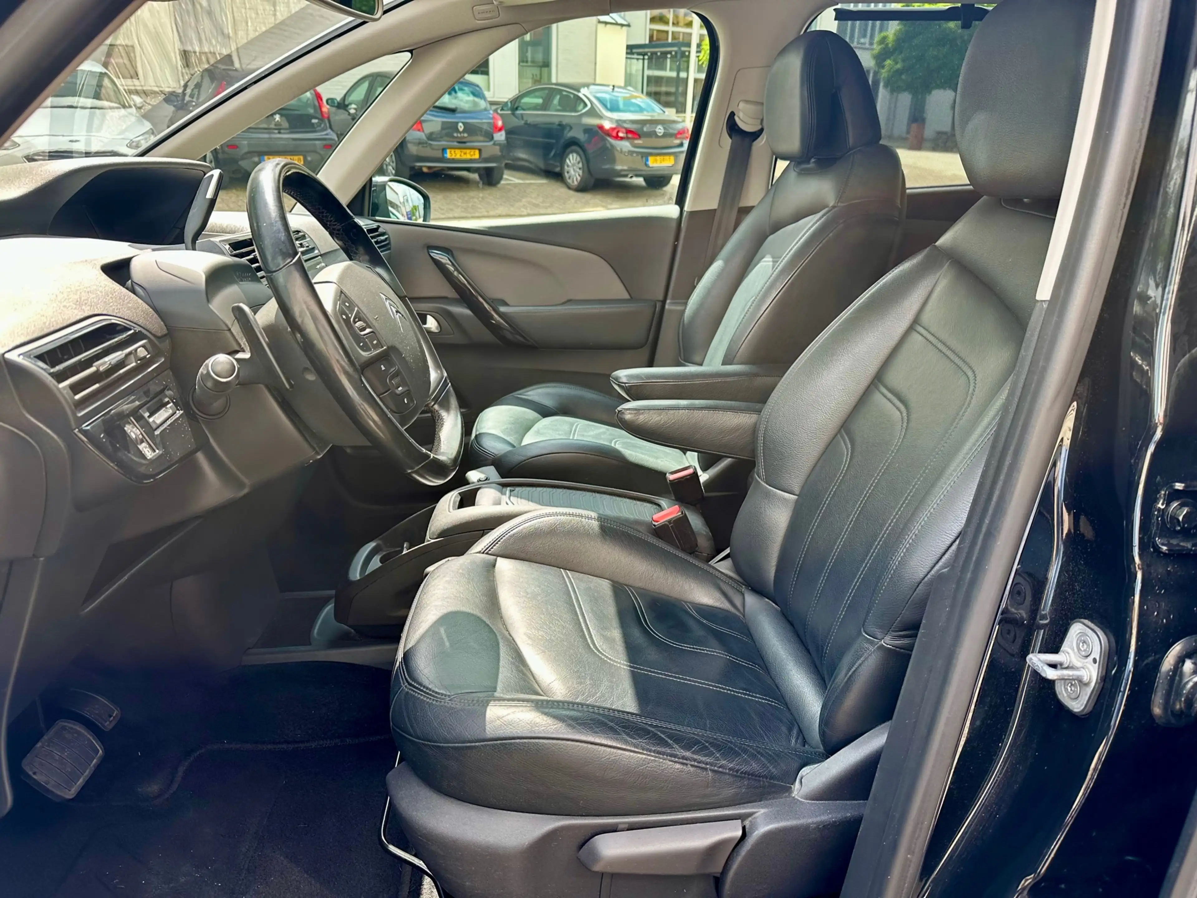 Citroen Grand C4 Picasso 1.2 Business | Automaat | 7Pers | Trekhaak | Camer — photo 8