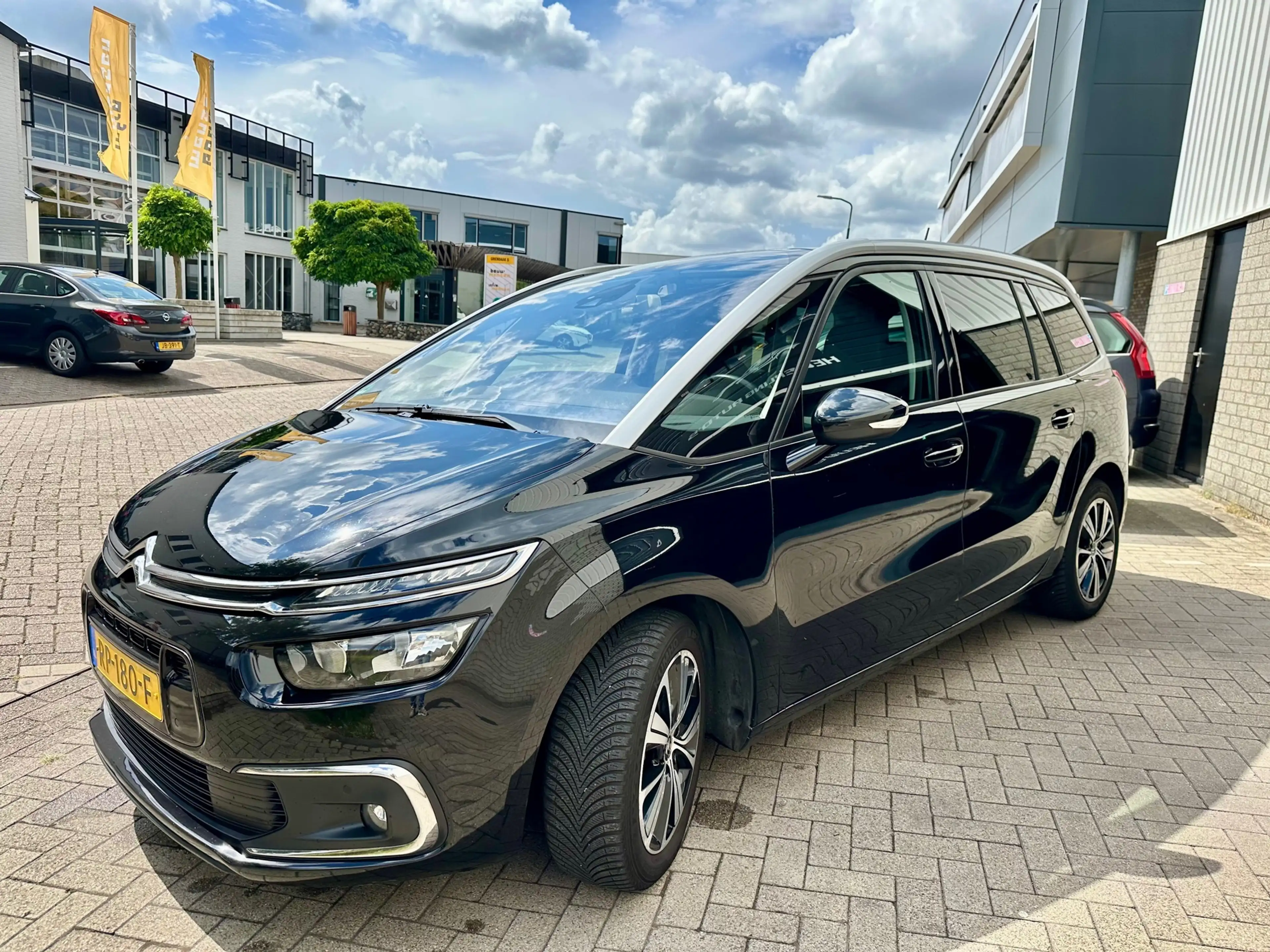 Citroen Grand C4 Picasso 1.2 Business | Automaat | 7Pers | Trekhaak | Camer — photo 4