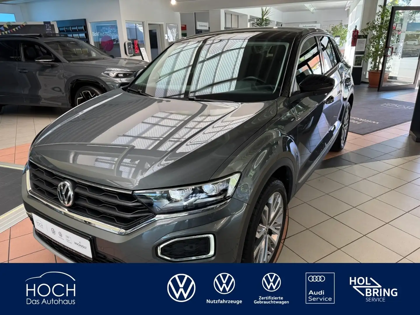 Volkswagen T-Roc 1.5 TSI ACT IQ.DRIVE+AHK+ACC el.Kofferraumdeckel Gris - 1