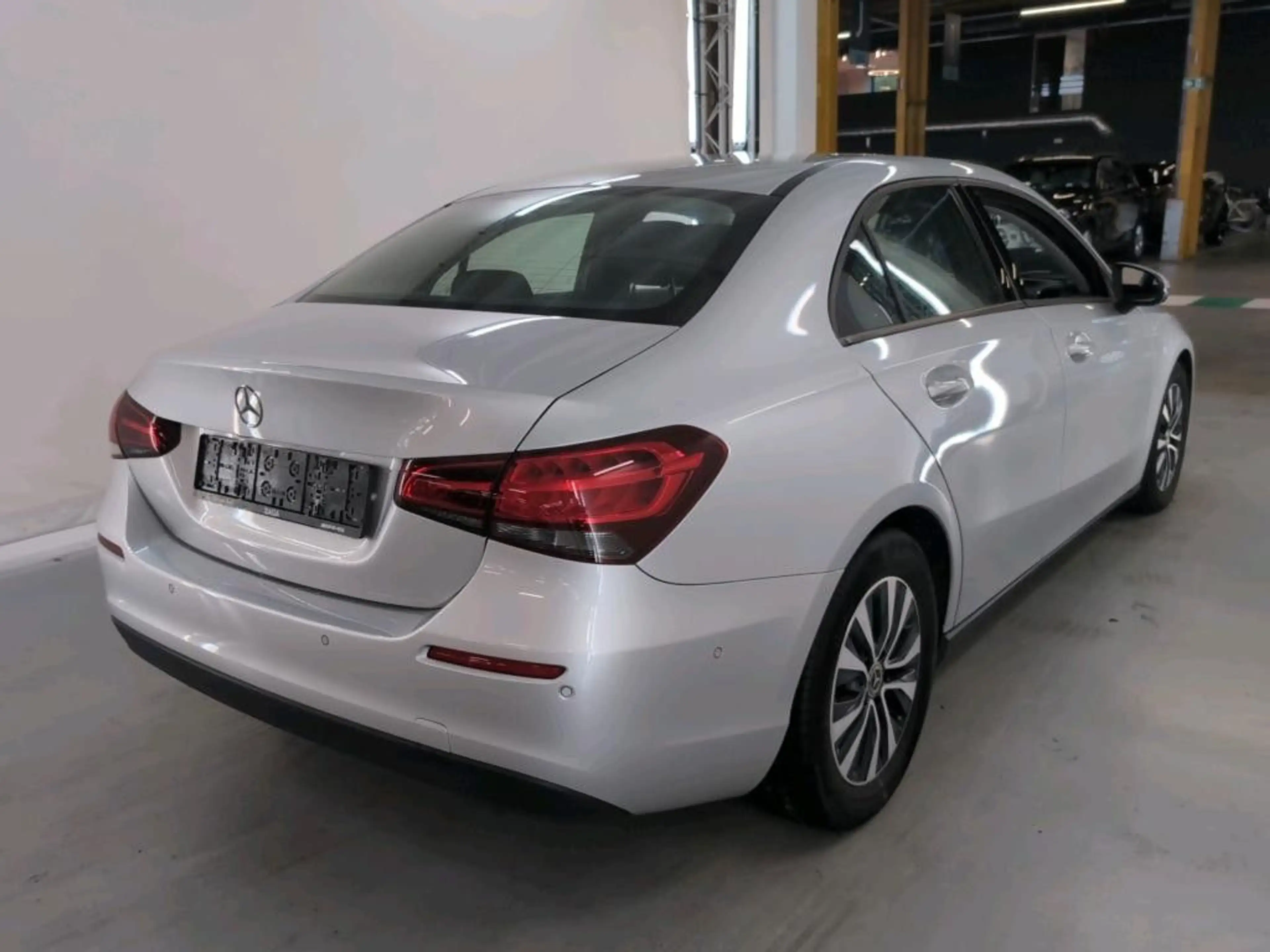 Mercedes-Benz A 180 2.0 A 180 D BUSINESS SOLUTION — photo 4