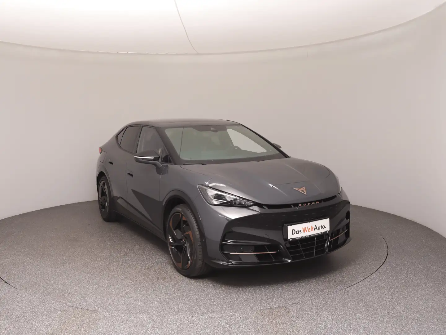 CUPRA Tavascan Adrenaline 210kW/286PS Grau - 2