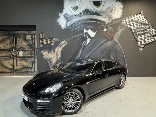 Porsche Panamera 4S V6 420ch PDK Jantes Turbo / PASM