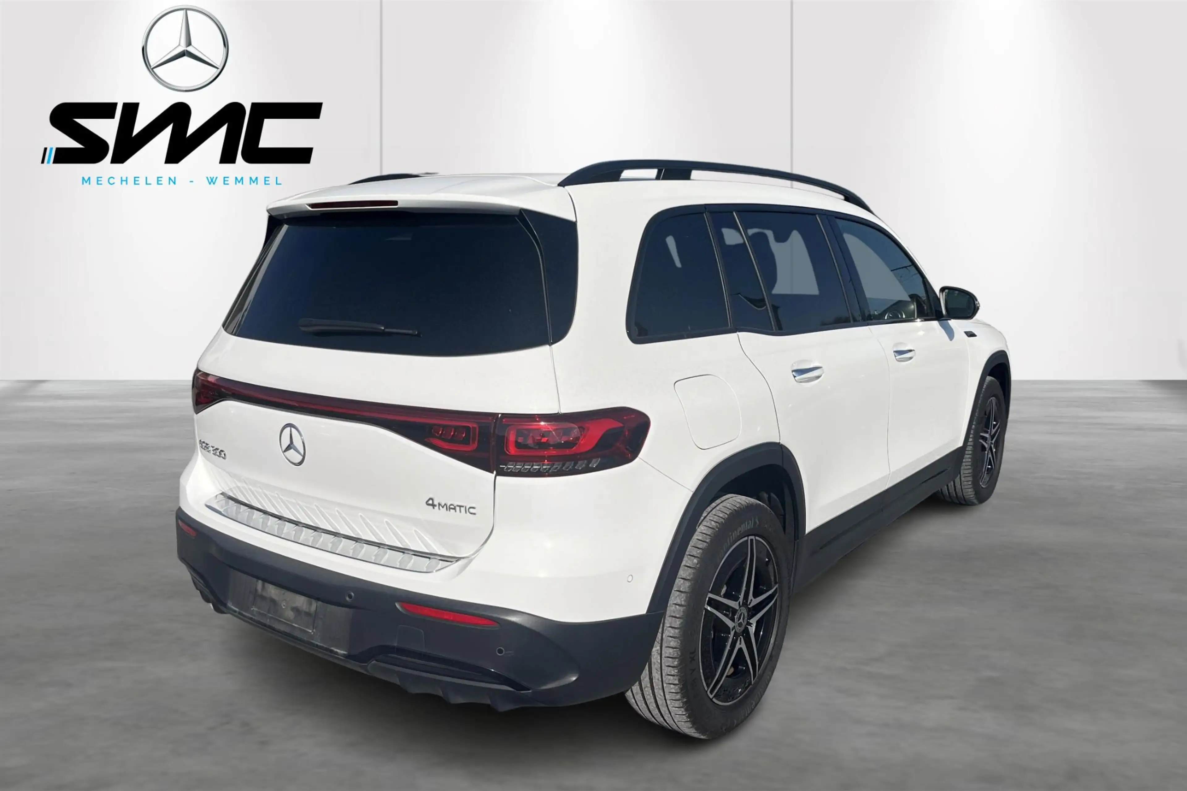 Mercedes-Benz EQB 300 EQB 4MATIC AMG Line 7-seat — photo 2