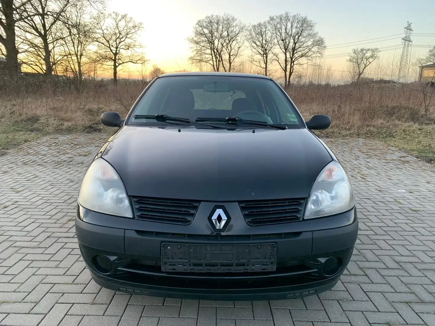 Renault Clio II Campus TÜV 11/2026 5 TÜRER/ZENTRALVER. Schwarz - 2