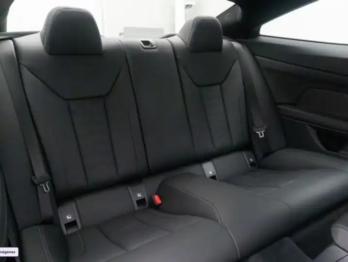 BMW Serie 4 2022, foto 26