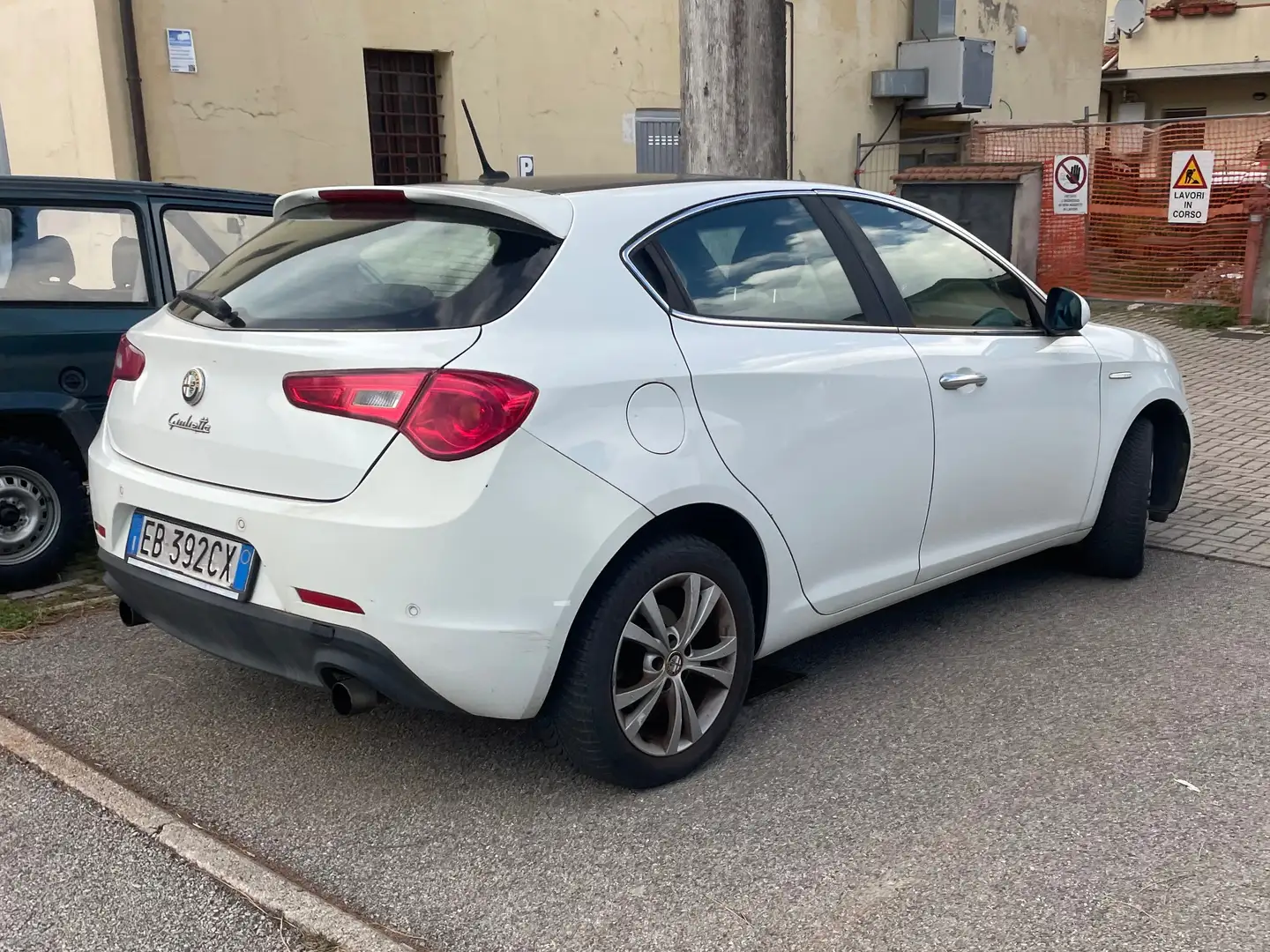 Alfa Romeo Giulietta Giulietta III 20102.0 jtdm(2) Distinctive 170cv Blanco - 1