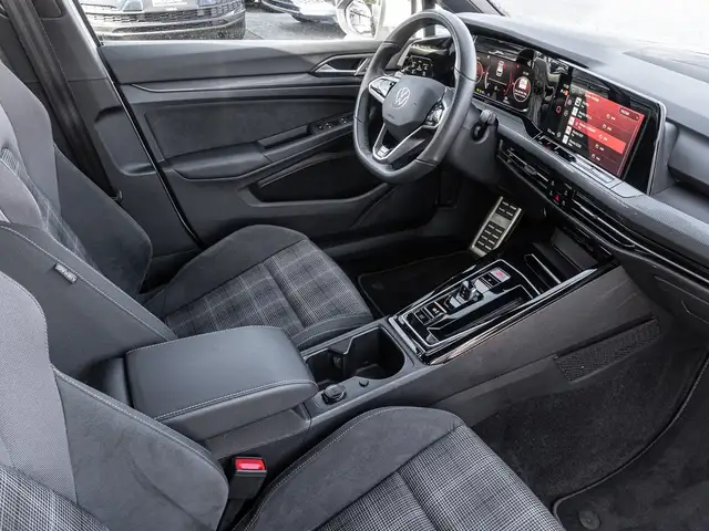 Volkswagen Golf view 8