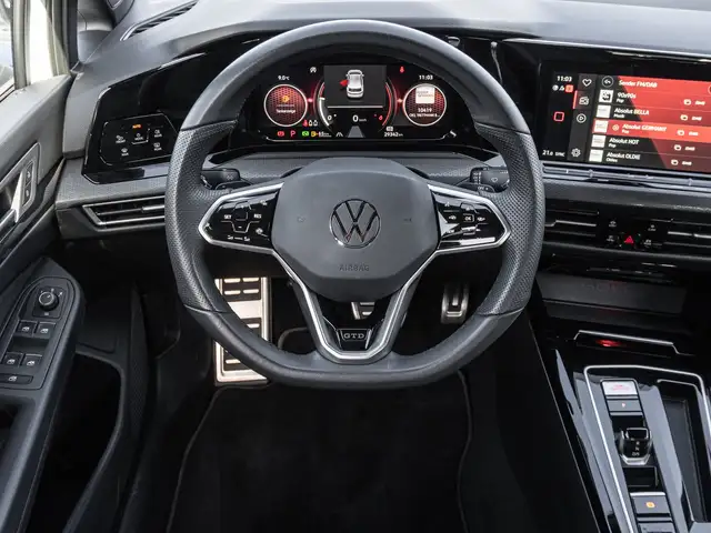 Volkswagen Golf view 11