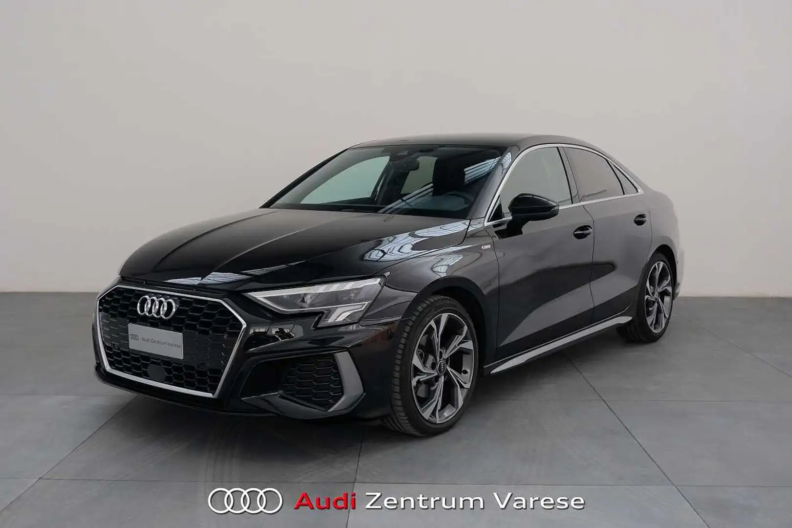 Audi A3 Sedan 35 TDI 150CV Stronic Sline Edition Nero - 1