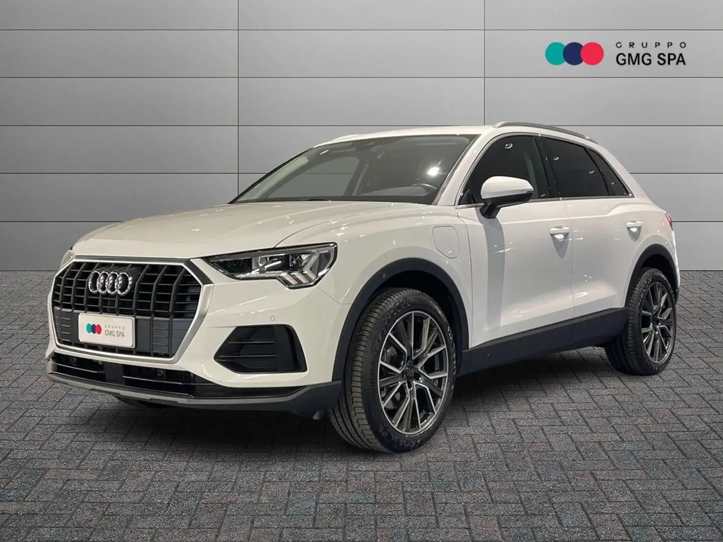 Audi Q3 45 1.4 tfsi e Business s-tronic Bianco - 1
