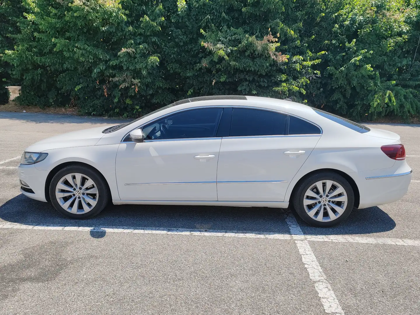 Volkswagen CC bluemotion - 1