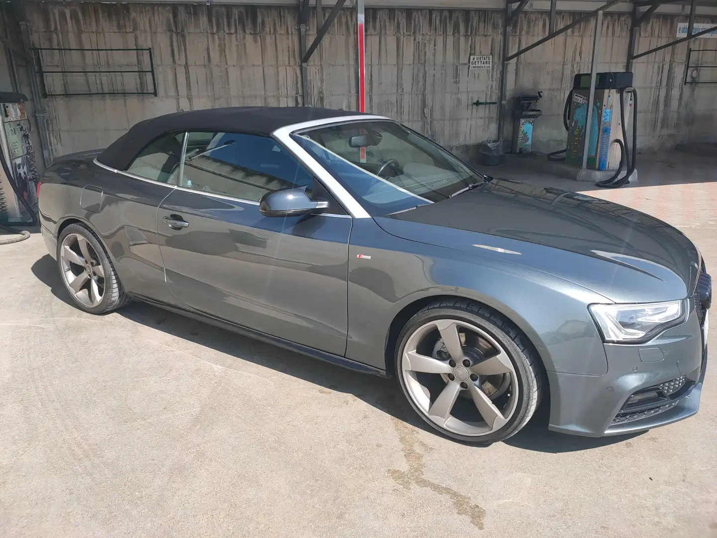 Audi A5 Cabrio 2.0 tdi Edition quattro 190cv Grigio - 1