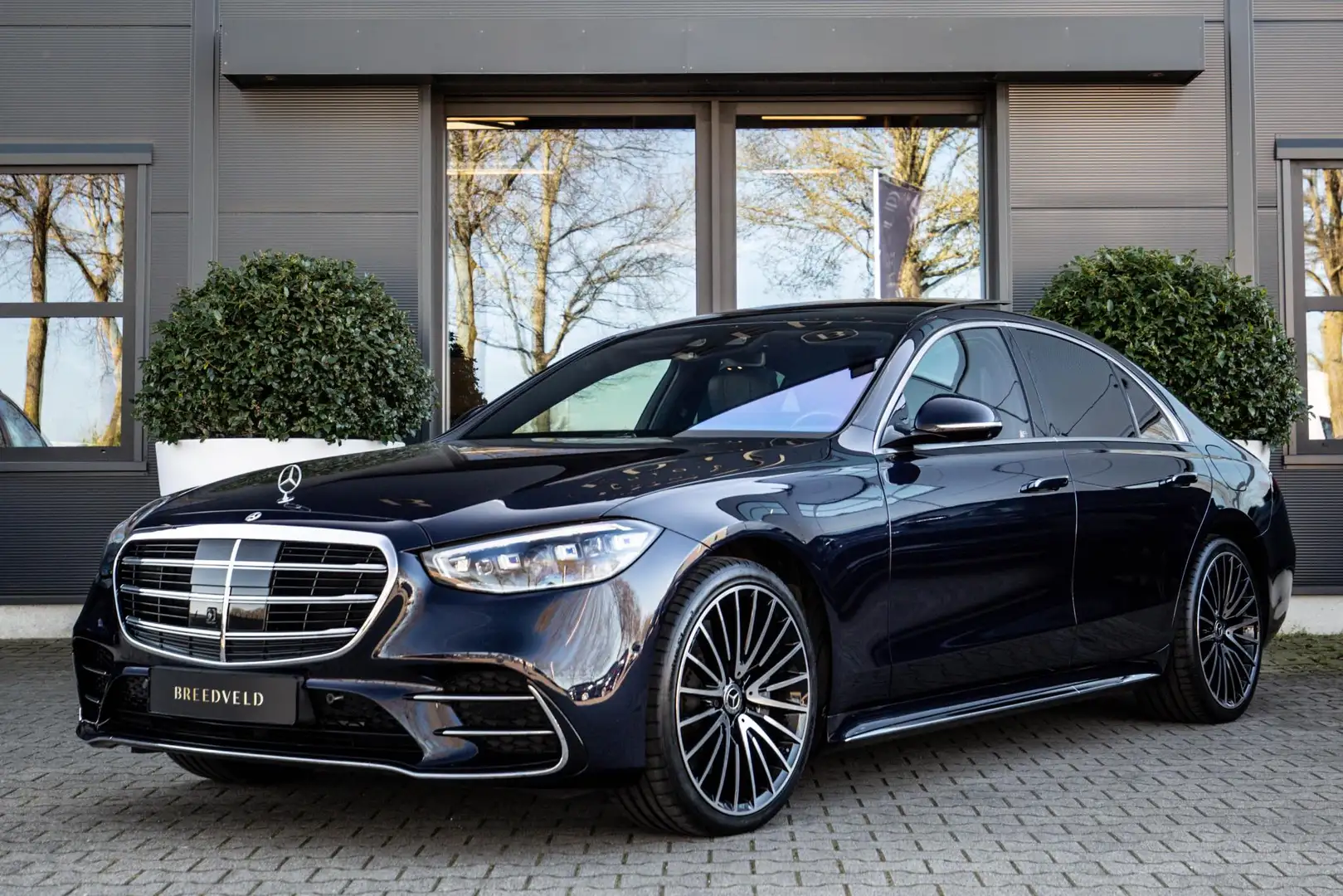 Mercedes-Benz S 580 e AMG Line Blauw - 2