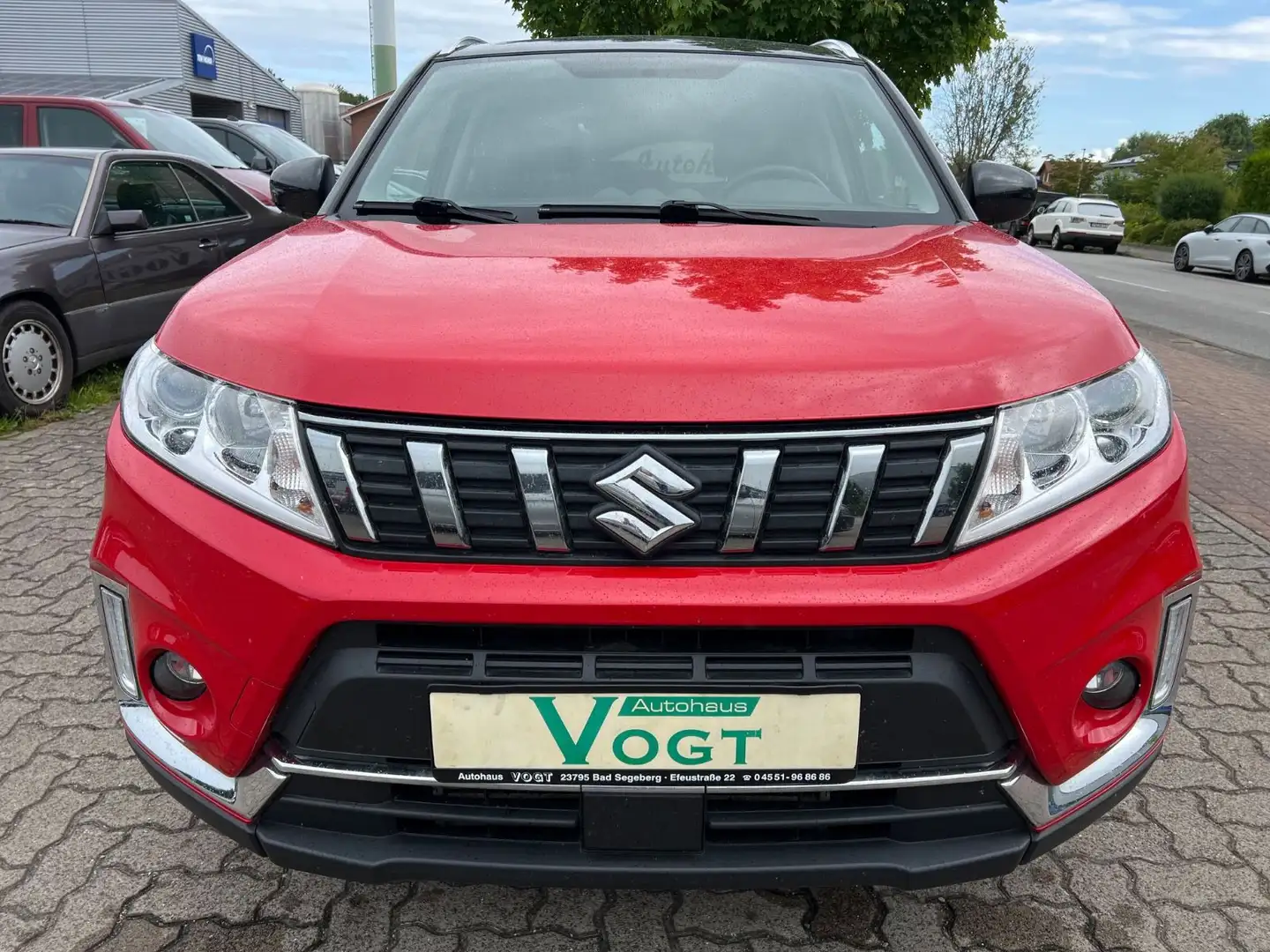 Suzuki Vitara 1.4 Comfort SHZ/TEMP/KAMERA Rouge - 2