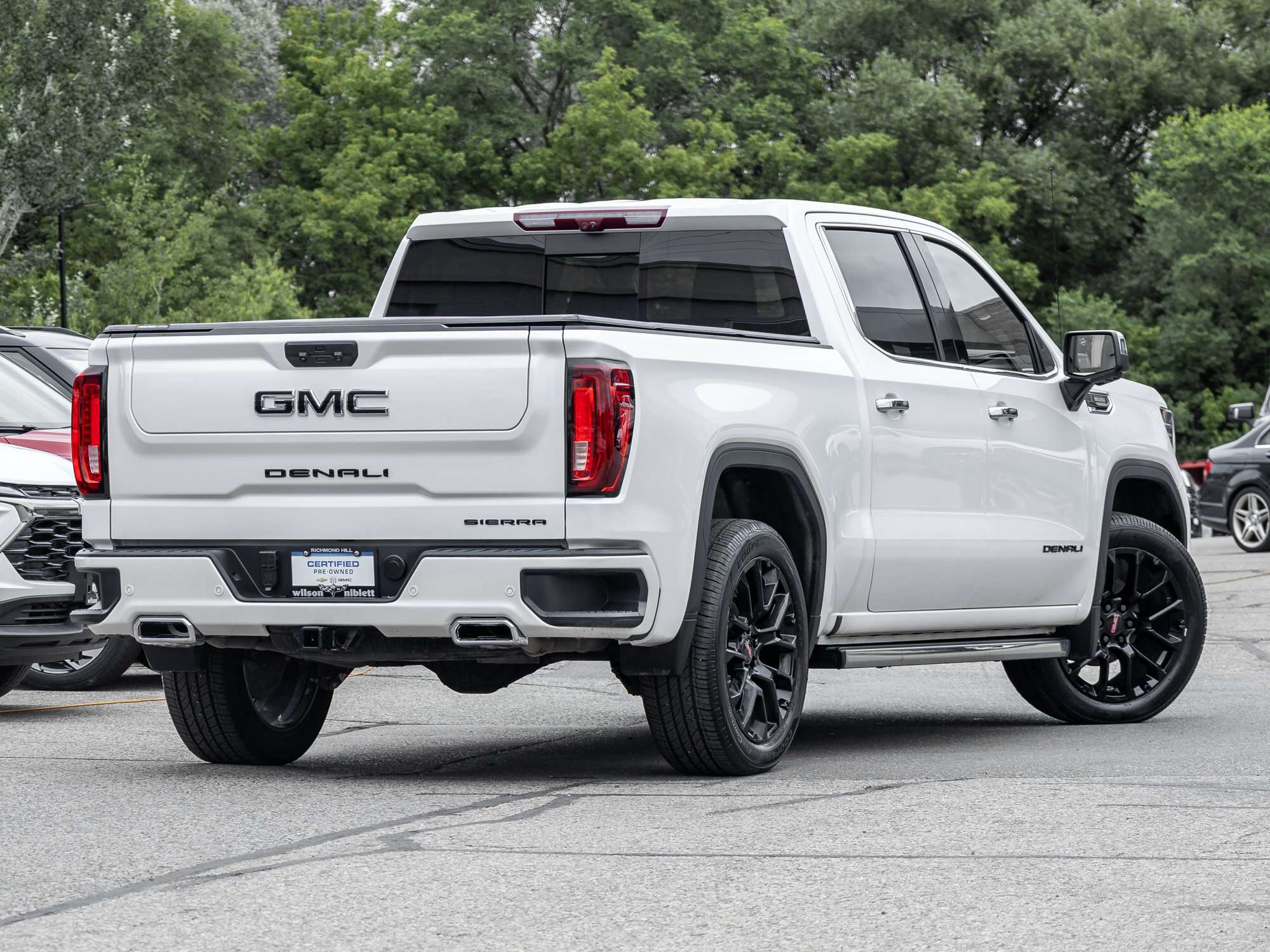 used 2024 GMC Sierra 1500 car, priced at $49,995