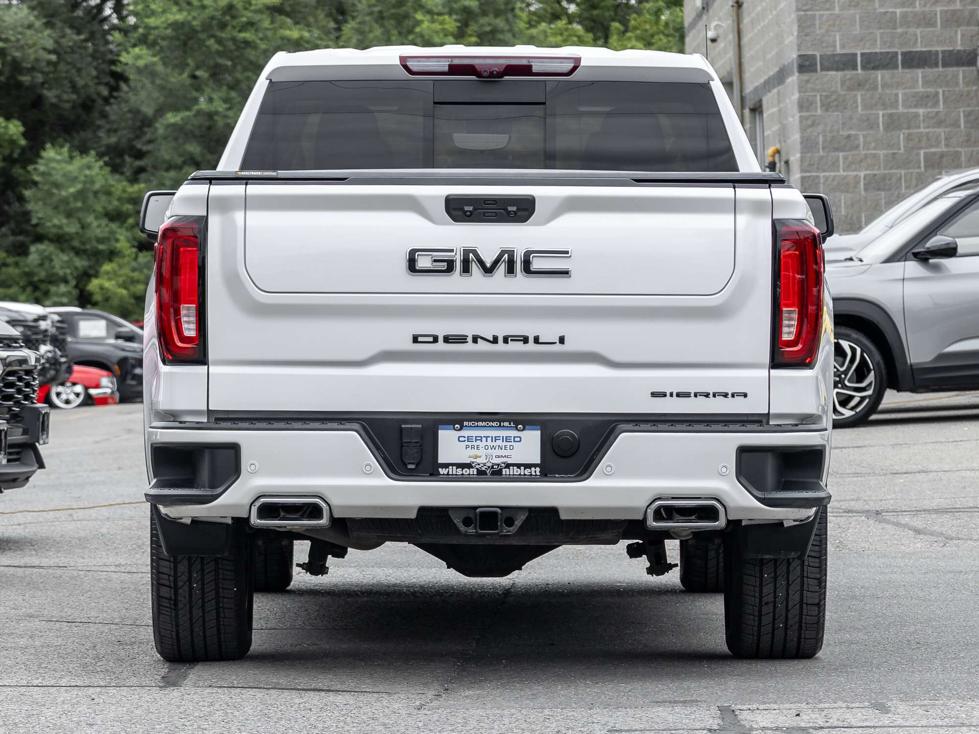 used 2024 GMC Sierra 1500 car, priced at $49,995