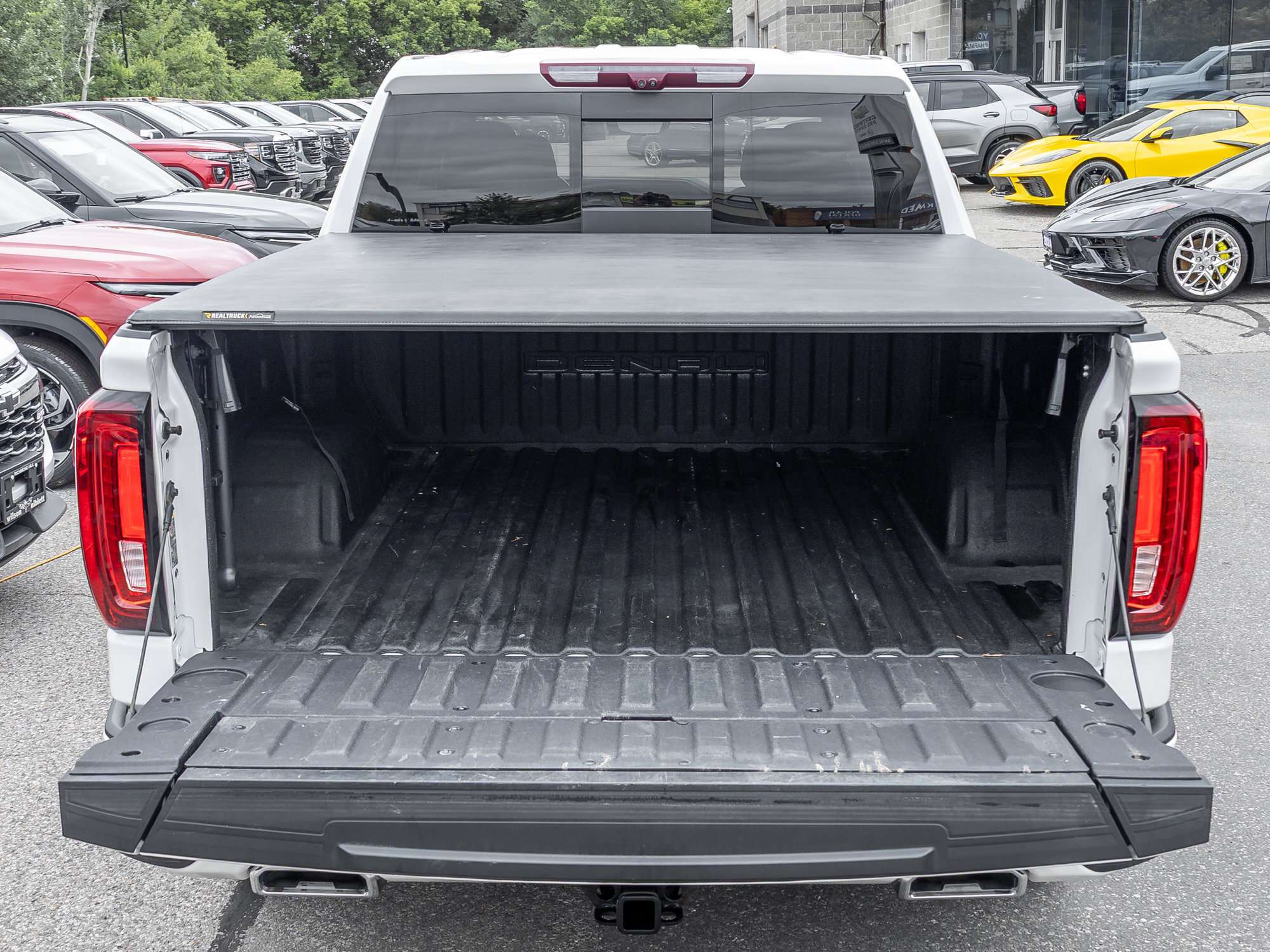 used 2024 GMC Sierra 1500 car, priced at $49,995
