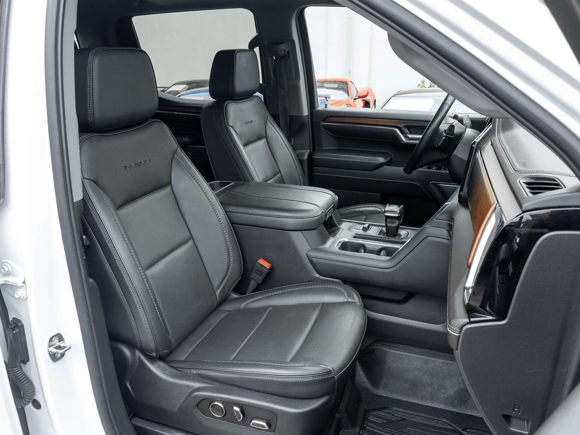 used 2024 GMC Sierra 1500 car, priced at $49,995