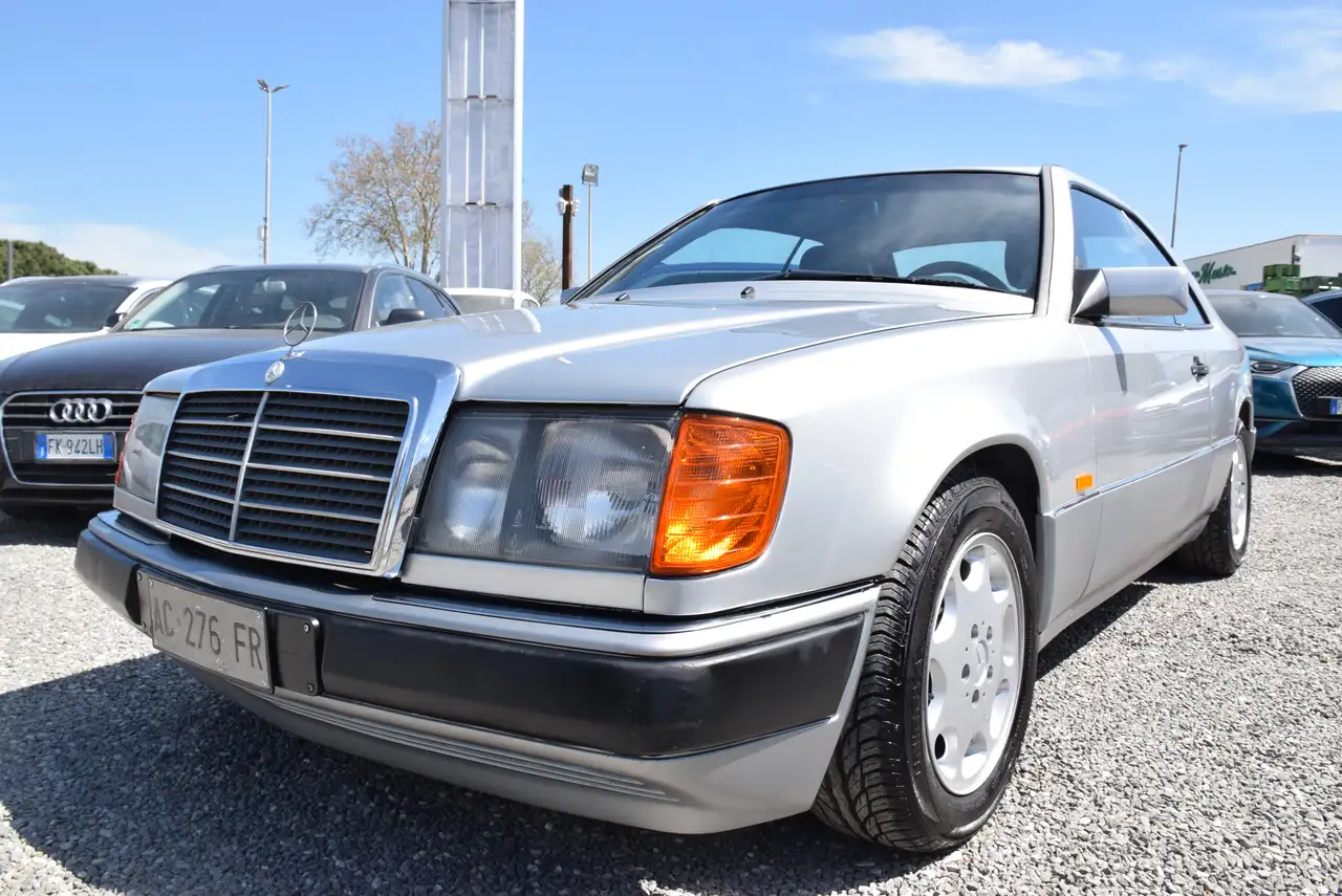 Mercedes-Benz CE 300 TETTO APRIBILE 3.0 2131CV 6 CILINDRI BELLISSIMA! DA AMATORE, foto 9