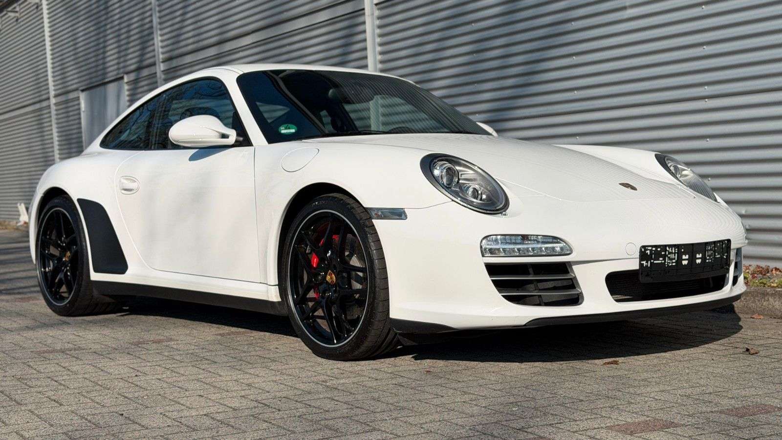Second hand Porsche 911 
