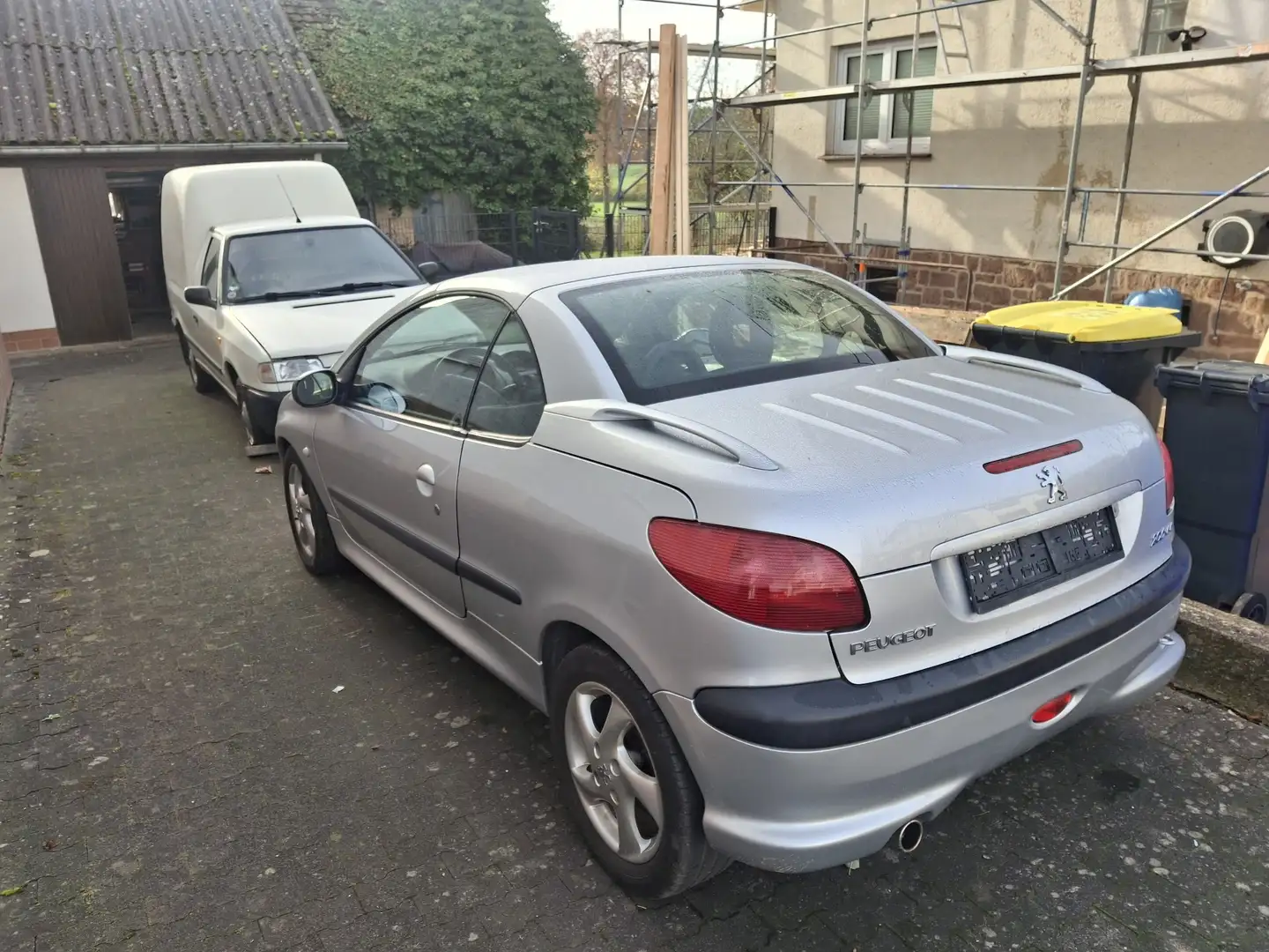 Peugeot 206 CC 110 - 2