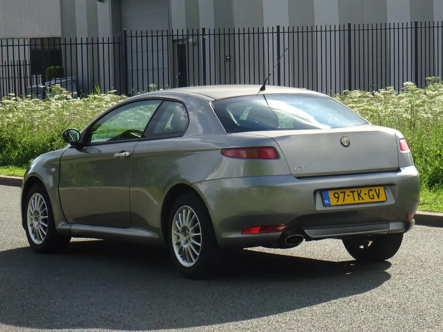 Alfa Romeo GT 1.8 T.Spark Progression NAP/CLIMA/CRUISE/APK Gris - 2