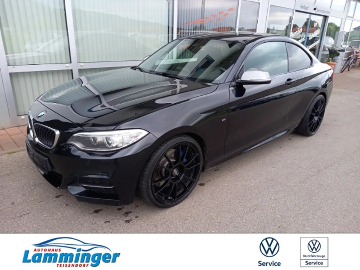 BMW 240 Coupe M235i Zwart - 1