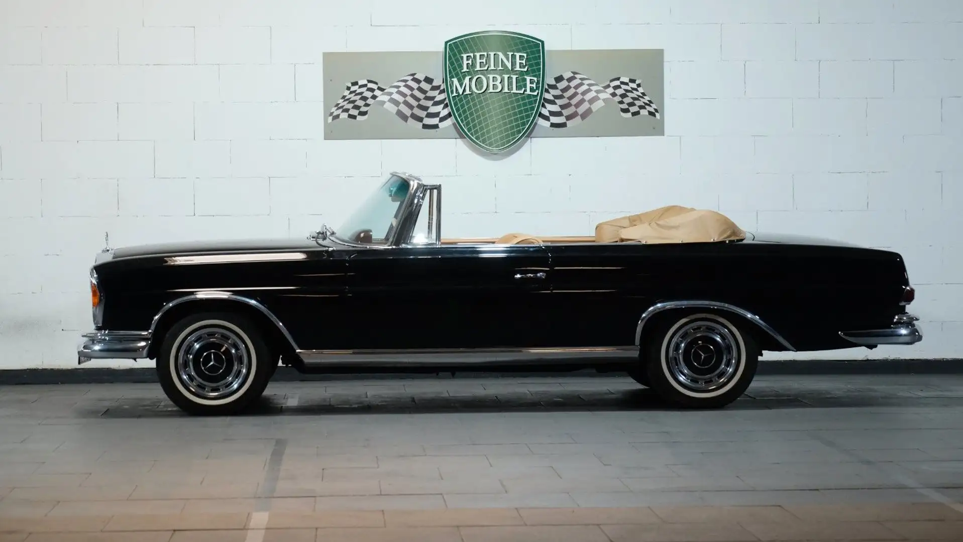 Mercedes-Benz 220 SE Cabrio im sehr schönen Zustand Czarny - 2