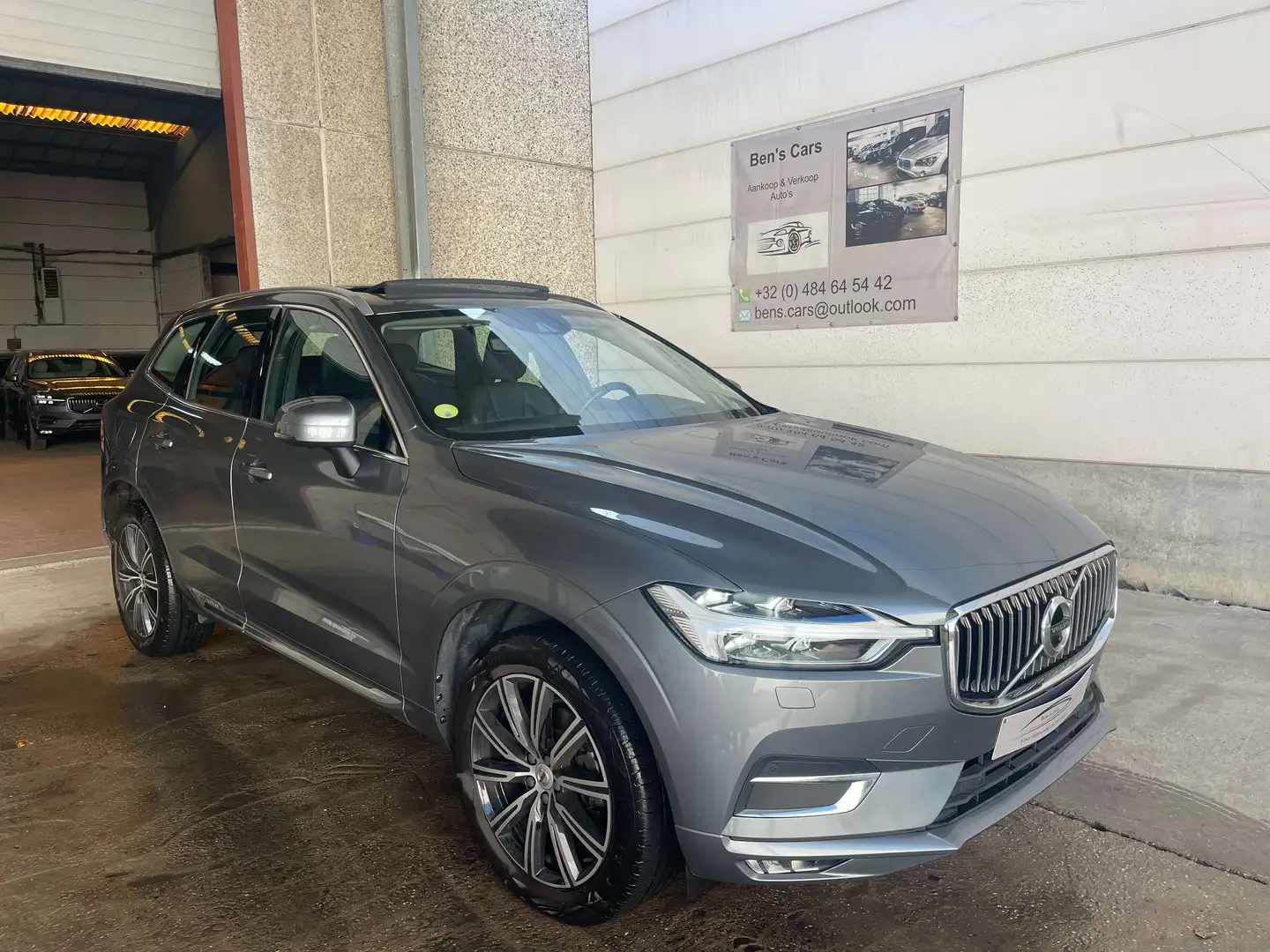 Volvo XC60 XC60 D3 Inscription *Pano.Dak/GPS/Camera* Gris - 2
