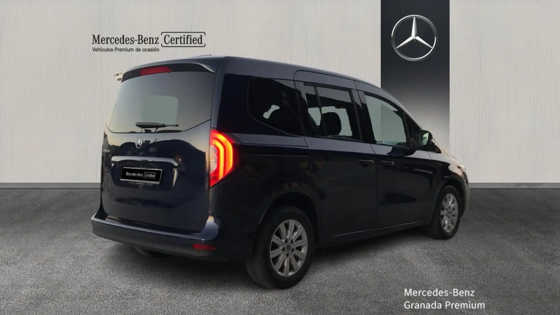Mercedes-Benz Clase T 180d - 2