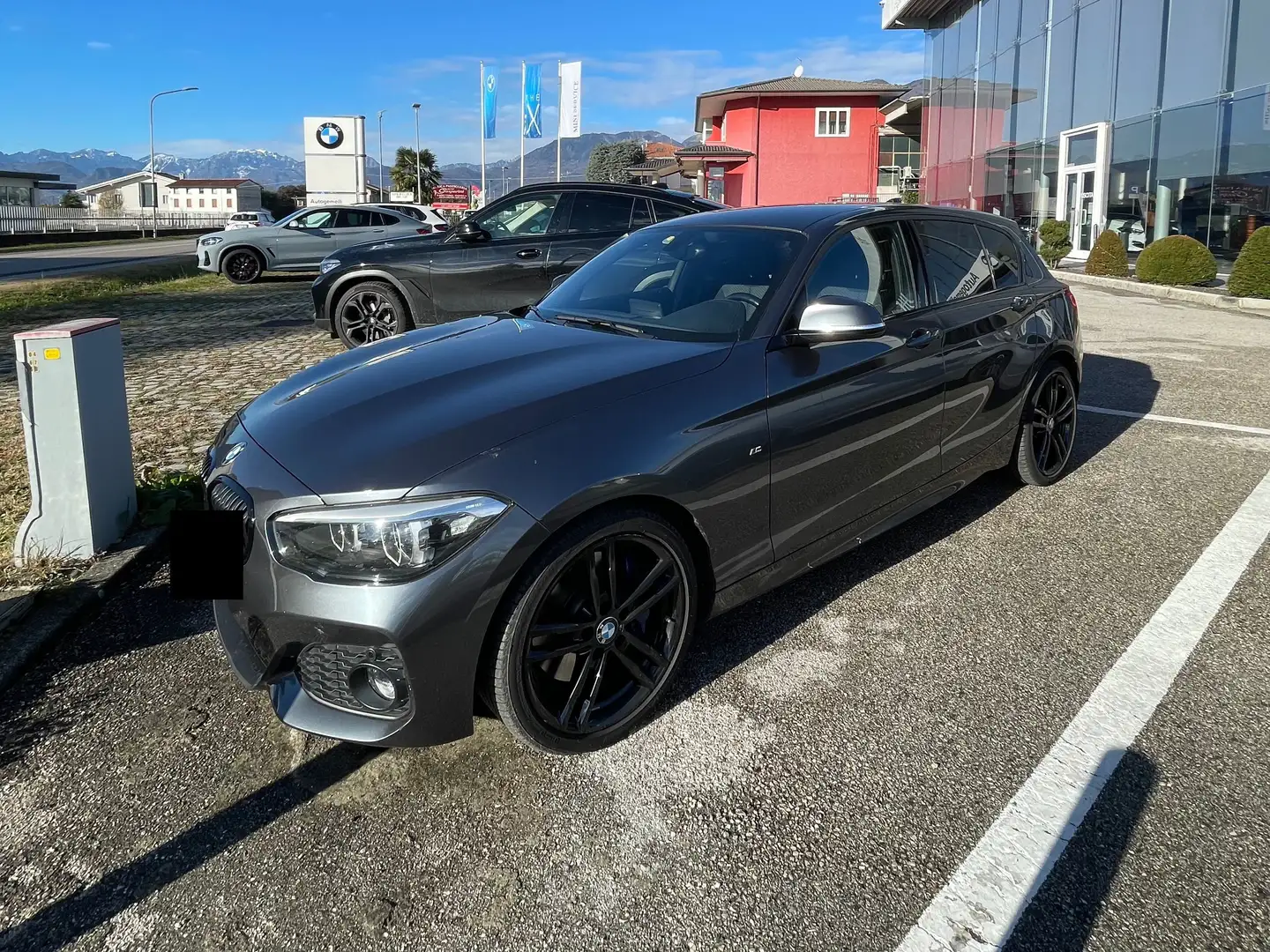 BMW 118 Serie 1 F/20-21 2015 118d 5p Msport auto Gris - 1