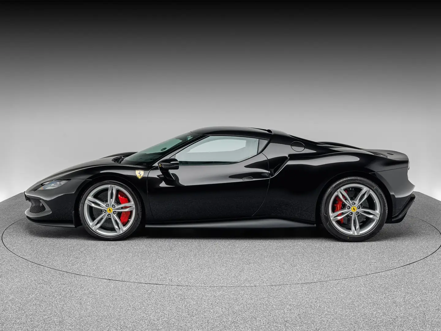 Ferrari 296 GTB Schwarz - 2