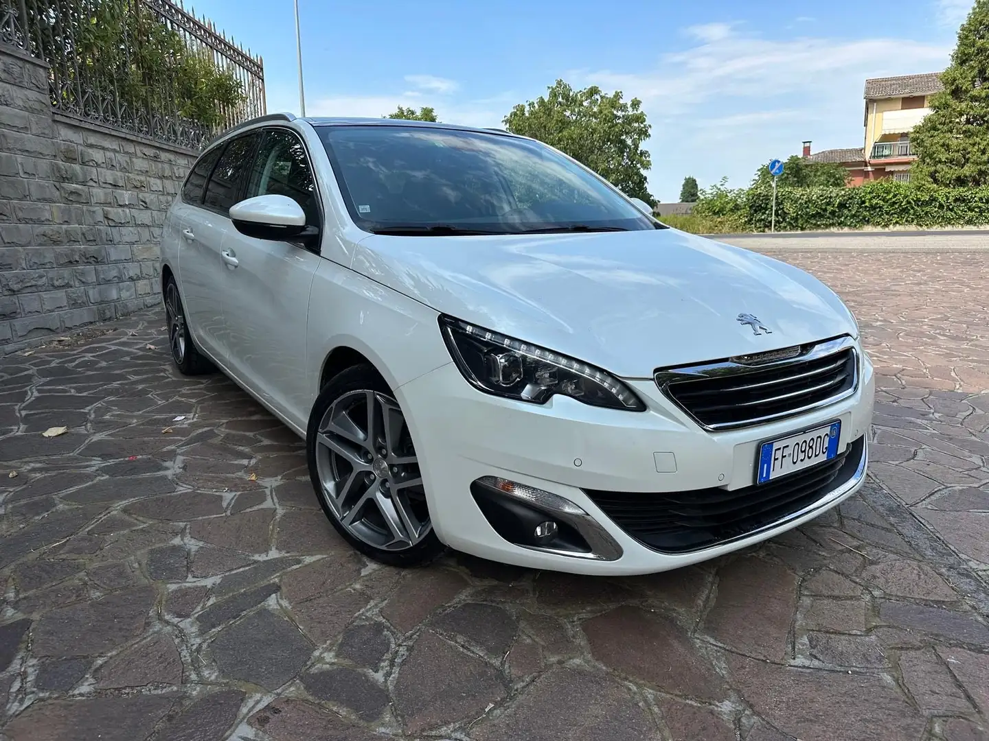 Peugeot 308 SW 1.6 bluehdi GT Line s&s 120cv - 1